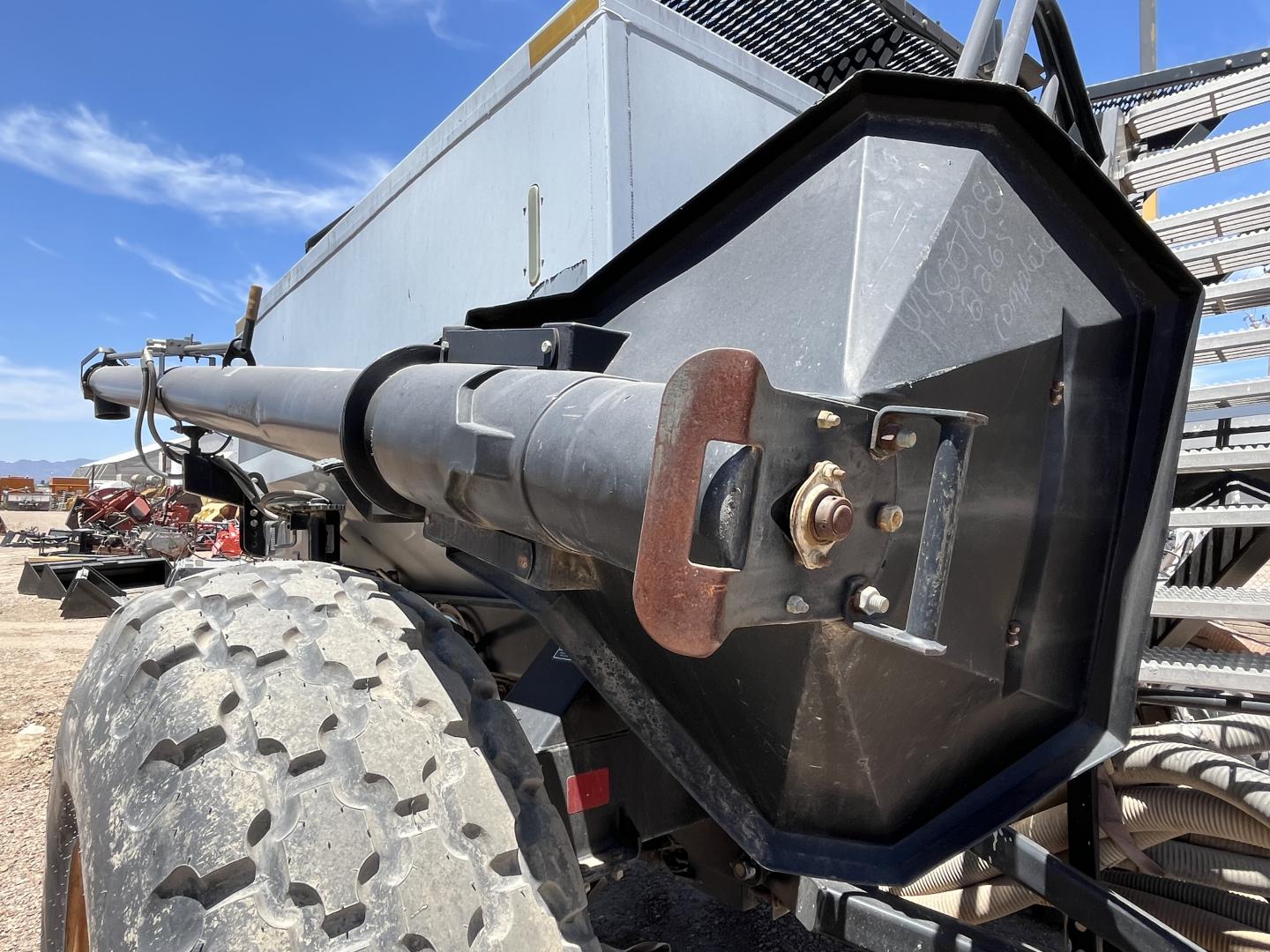 ./imagenes/INVOICE/2019/13592/SEMBRADORA FLEXI COIL  2340 (21).JPG